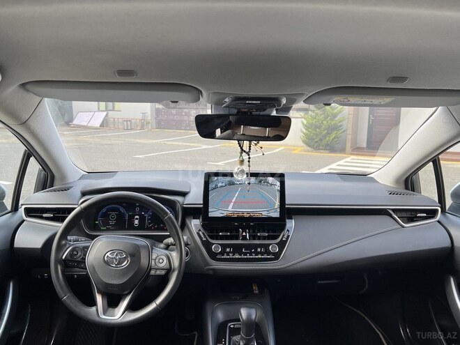 Toyota Corolla-12