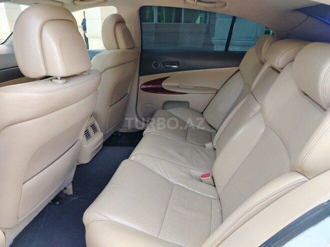 Lexus GS 300-13