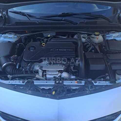 Chevrolet Malibu-5