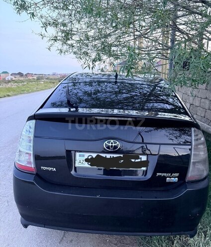 Toyota Prius-7