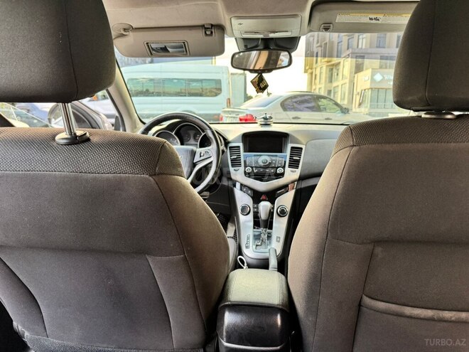 Chevrolet Cruze-5