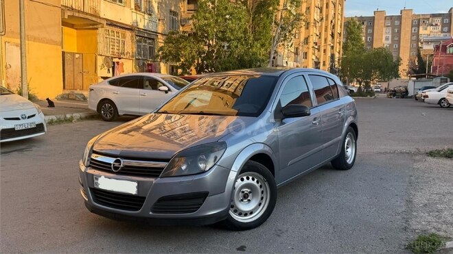 Opel Astra-1