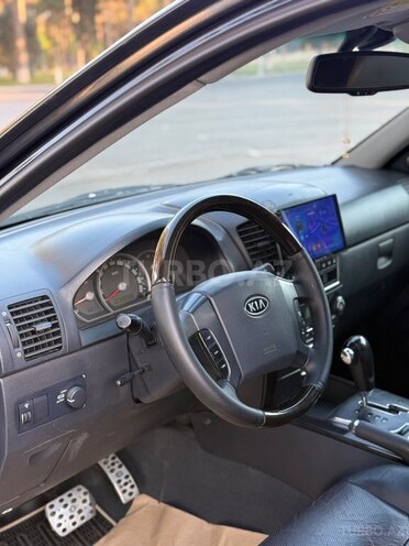 Kia Sorento-12