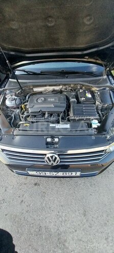 Volkswagen Passat-6