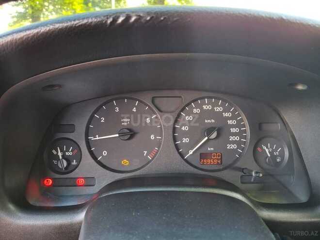 Opel Astra-11