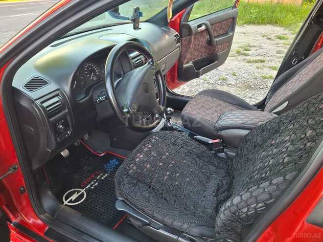 Opel Astra-9