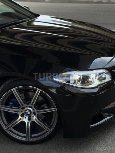 BMW 528-10