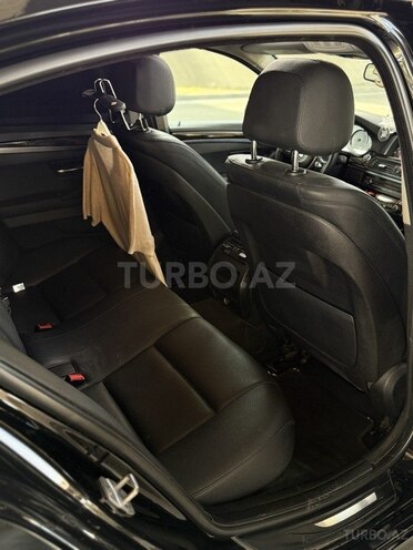 BMW 528-15