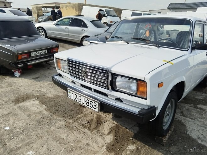 LADA (VAZ) 2107-3