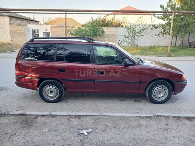 Opel Astra-4