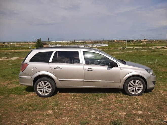 Opel Astra-2