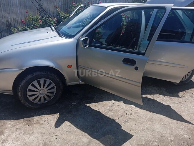 Ford Fiesta-10