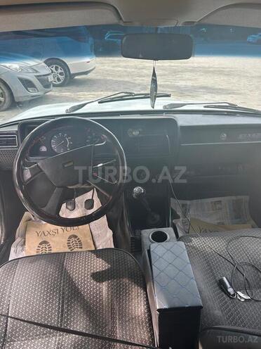 LADA (VAZ) 2107-4