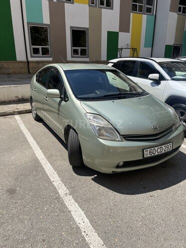 Toyota Prius-10