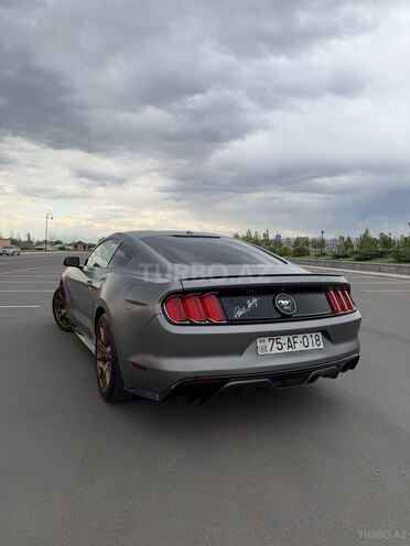 Ford Mustang-11
