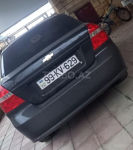 Chevrolet Aveo-7