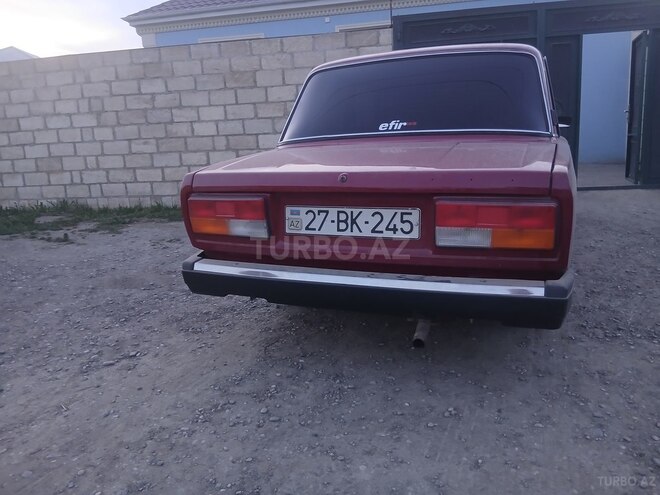 LADA (VAZ) 2107-2