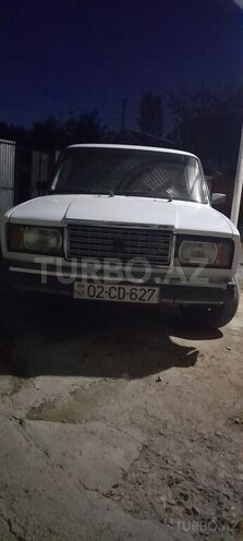 LADA (VAZ) 2107-1