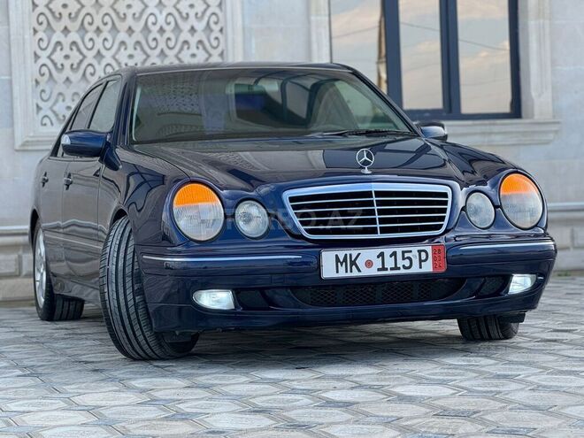 Mercedes E 220-15