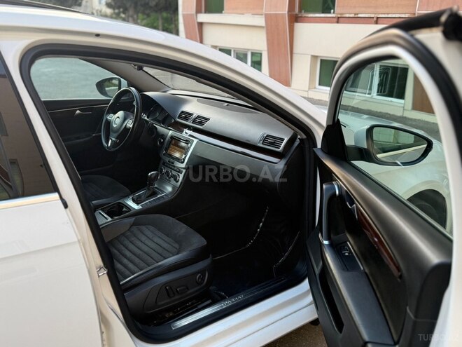 Volkswagen Passat-19