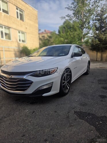 Chevrolet Malibu-5