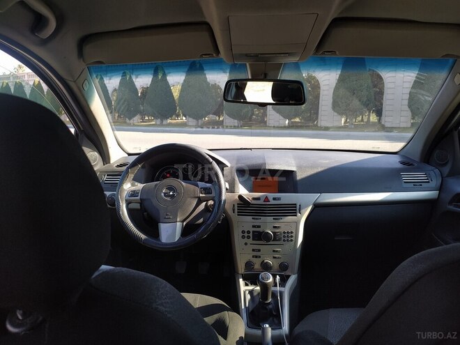 Opel Astra-7