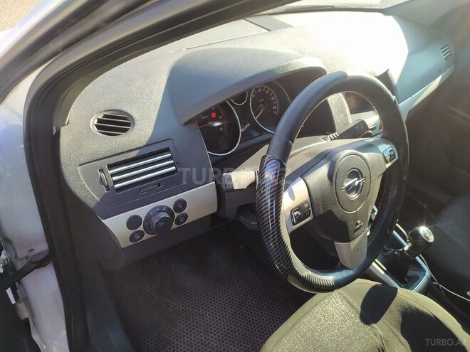 Opel Astra-8