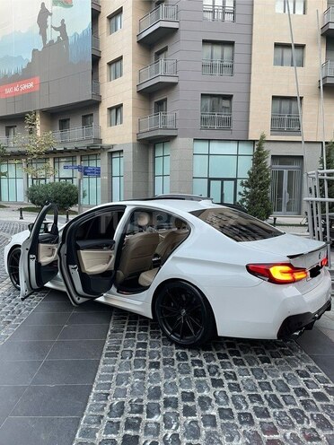 BMW 530-3