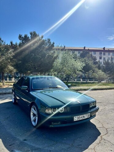 BMW 728-5