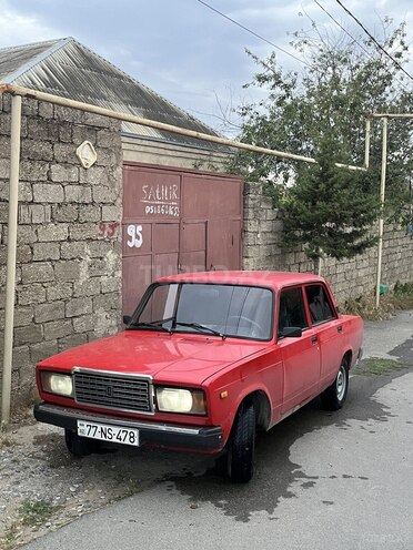 LADA (VAZ) 2107-1