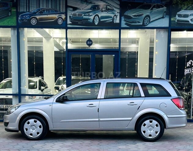 Opel Astra-10