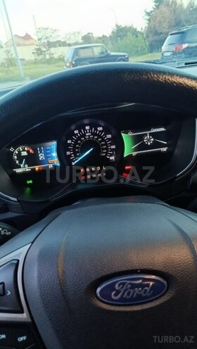 Ford Fusion (North America)-15