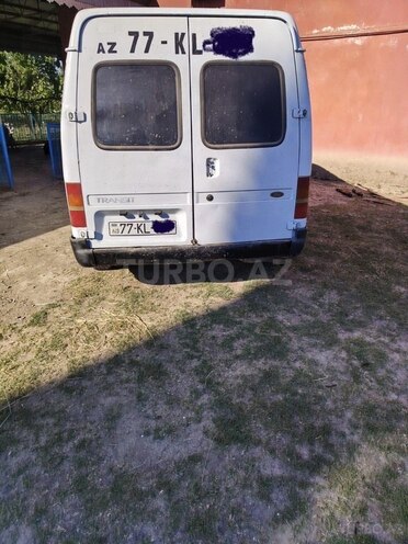 Ford Transit-2