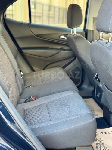 Chevrolet Equinox-21