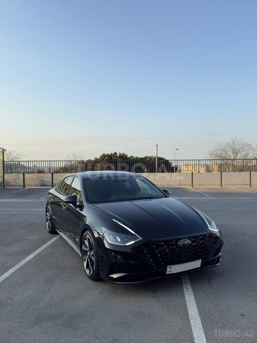 Hyundai Sonata-1