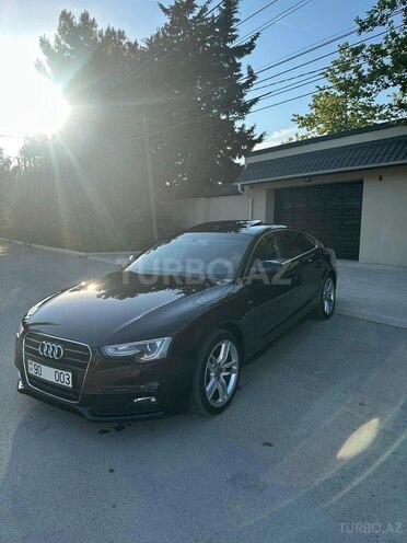 Audi A5-3