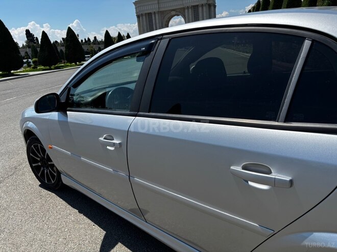 Opel Vectra-9