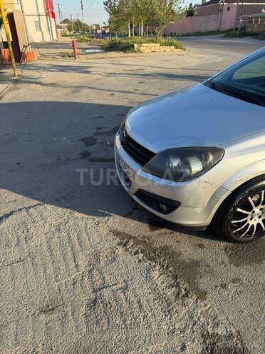 Opel Astra-2