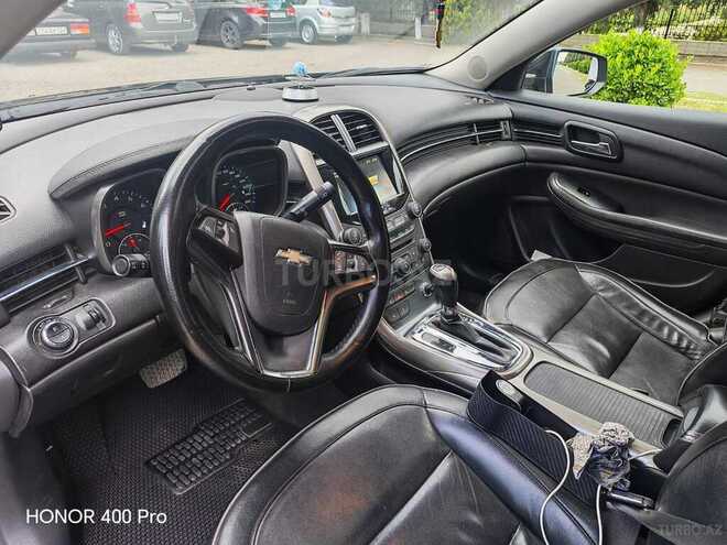 Chevrolet Malibu-8