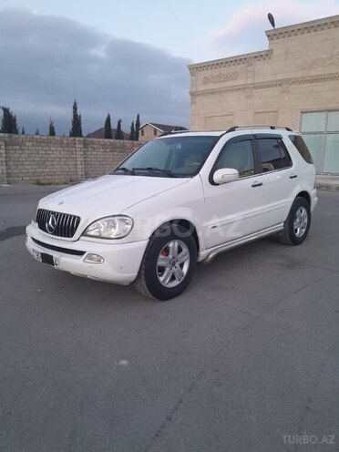 Mercedes ML 320-3