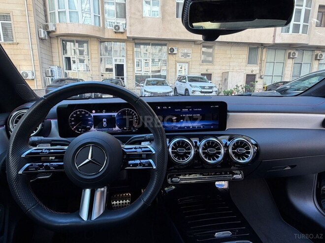 Mercedes CLA 250 e-15