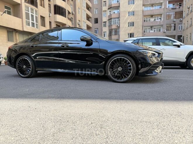 Mercedes CLA 250 e-10