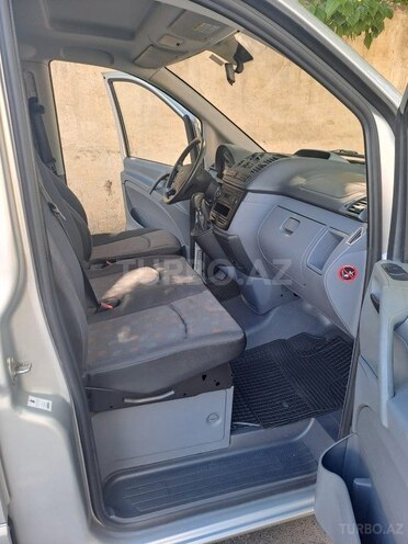 Mercedes Vito-13