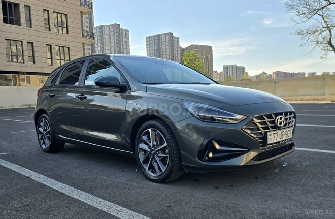 Hyundai i30-3
