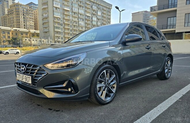 Hyundai i30-2