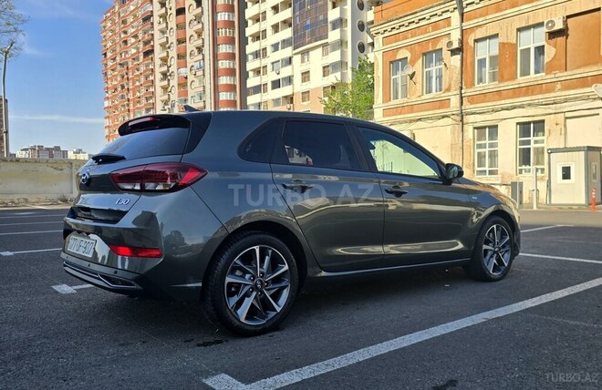Hyundai i30-6