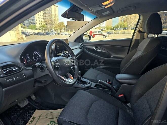 Hyundai i30-9