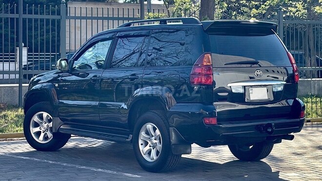 Toyota Land Cruiser Prado-7