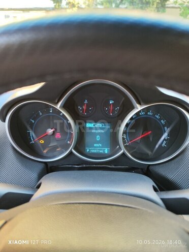 Chevrolet Cruze-9