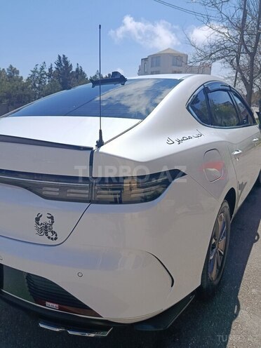BYD Destroyer 05-13